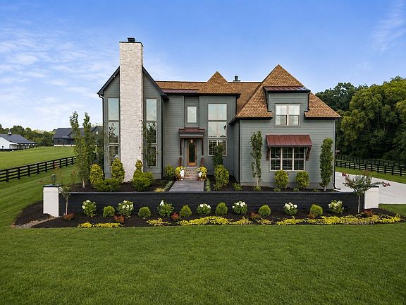 2nd image of 10729 Versailles Rd