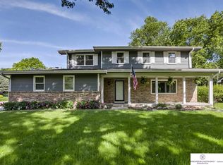 970 Fawn Pkwy, Omaha, NE 68154