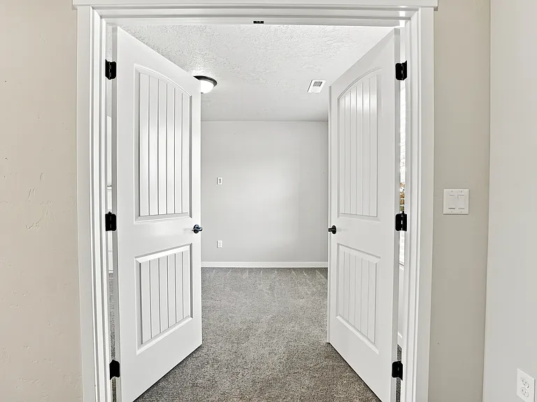 7673 E Brigade Dr — Photo 29