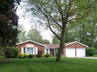 1420 W Forest Ln, Marion, IN 46952