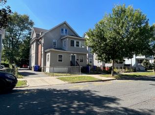 214-216 Oak Grove Ave, Springfield, MA 01109