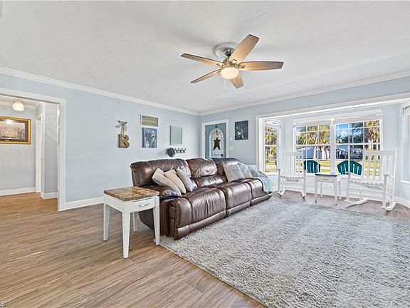 4th image of 1214 Donna Dr