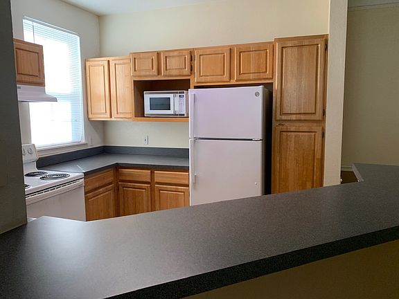 2nd image of 3420 Greenwich Village Blvd APT 14-101