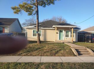 1515 Homeland St, Dallas, TX 75212