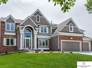17461 Archer Cir, Omaha, NE 68135