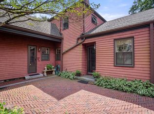 74 Ober Rd UNIT 74, Newton Center, MA 02459