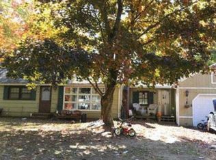11 Christine St, Palmer, MA 01069