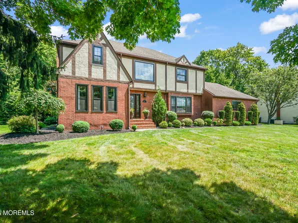 57 Redfield Road, Lincroft, NJ 07738