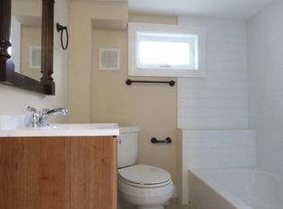 3 Saint James Pl #R4, Roxbury, MA 02119