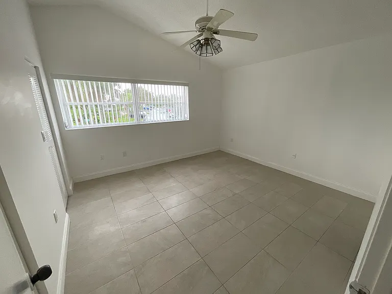 1453 NW 122nd Ter — Photo 5