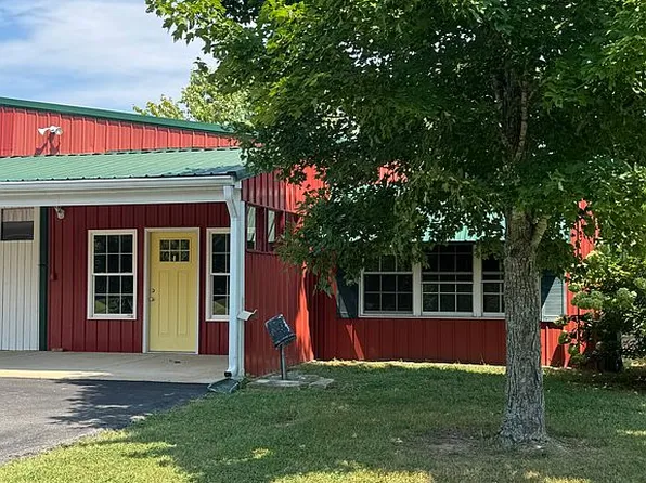 2347 Gideon Rd, Greenbrier, TN 37073
