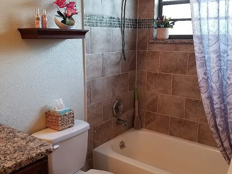 1833 Oakwood Trl #1 — Photo 8
