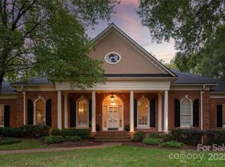 8520 Greencastle Dr, Charlotte, NC 28210