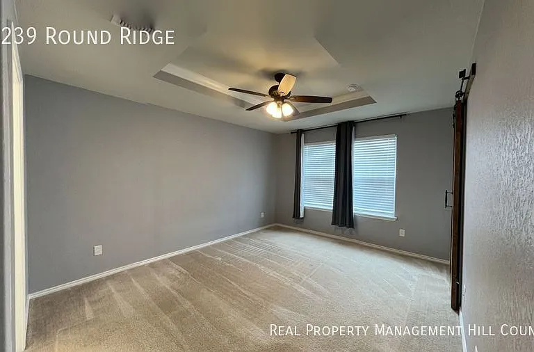10239 Round Rdg — Photo 10