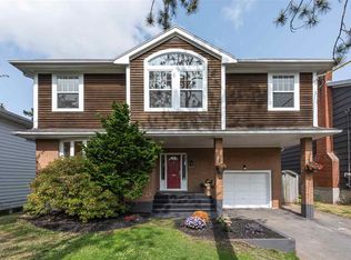 5851 Macleod Dr, Halifax, NS B3H1C6