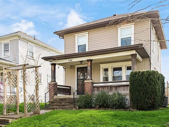 2nd image of 752 Larzelere Ave