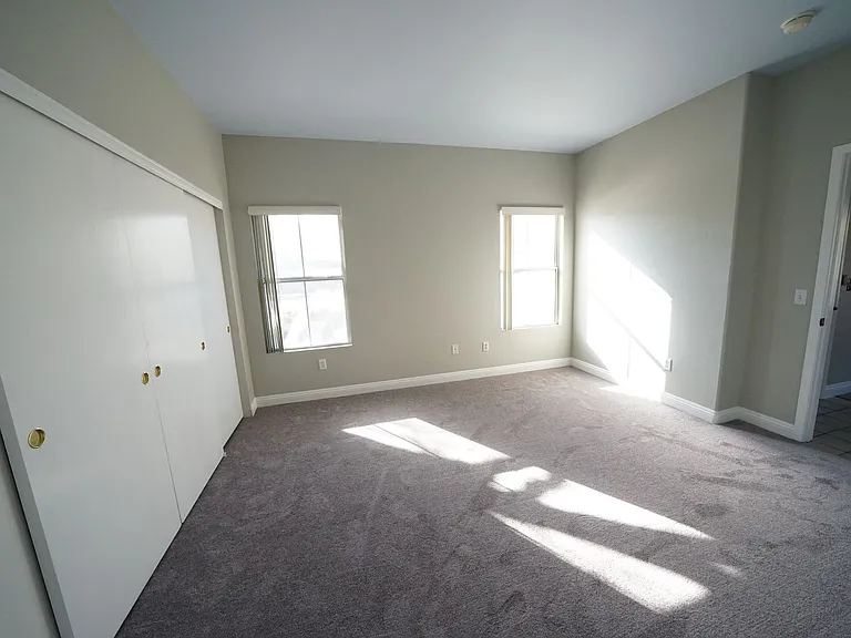 10245 S Maryland Pkwy #169-5 — Photo 9