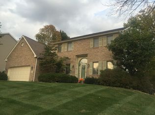 1303 Pin Oak Ln, Heath, OH 43056