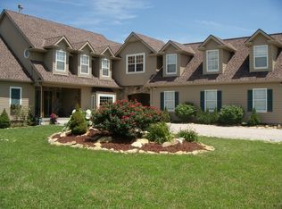 1210 E Lucy Webb Rd, Raymore, MO 64083