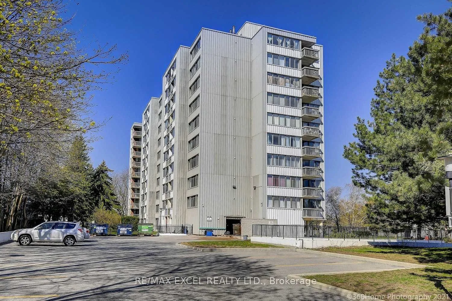 2 bed, $2,380 — Photo 2