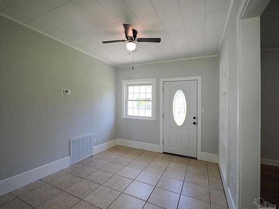 4th image of 226 Betty Rd