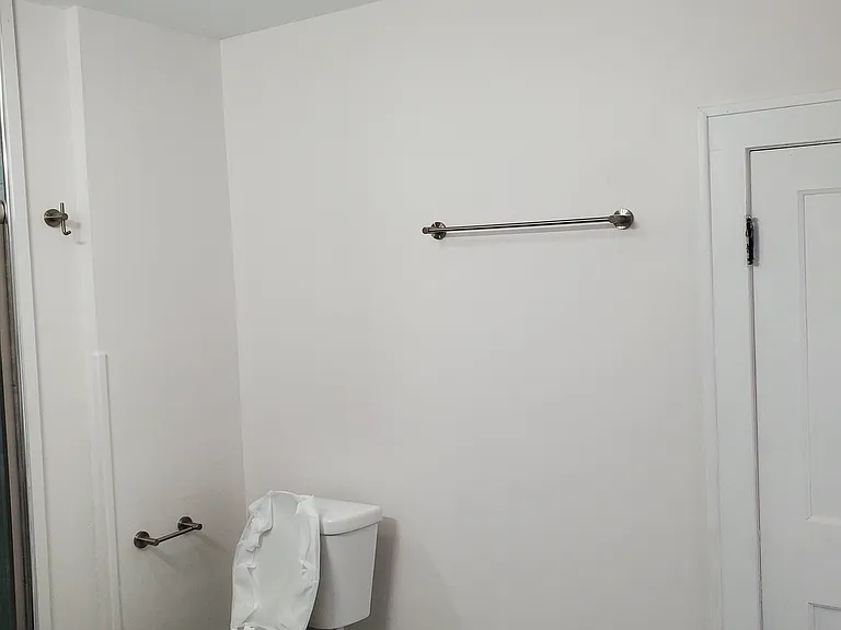 1232 Woodward Ave — Photo 16