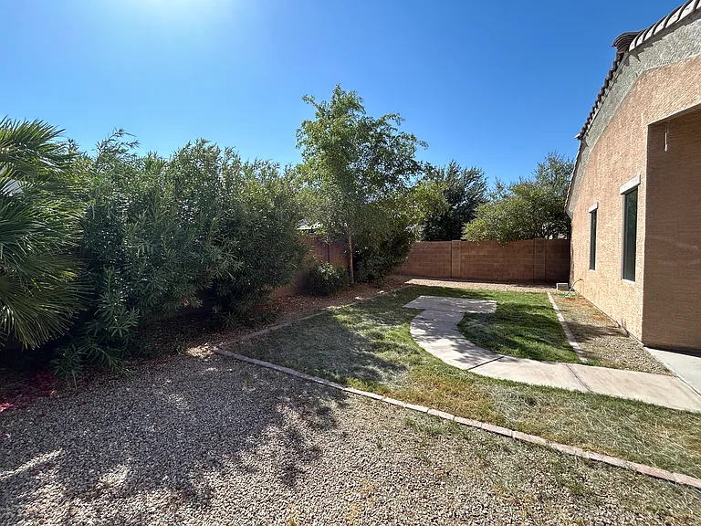 3869 S Coach House Dr — Photo 31