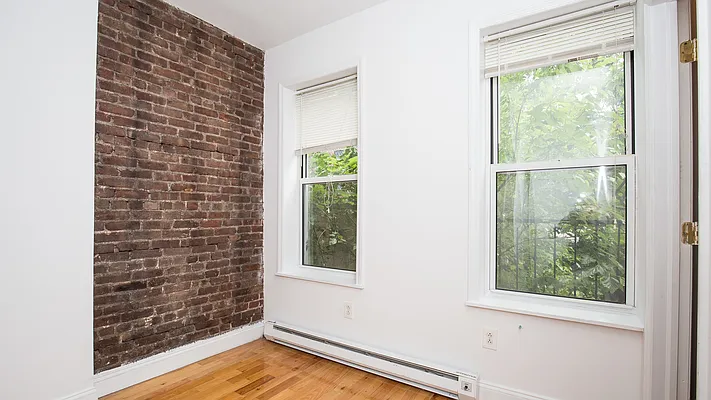 Rented by Nooklyn NYC LLC | media 12