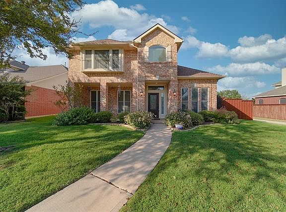 2nd image of 1342 Forest Oaks Ct