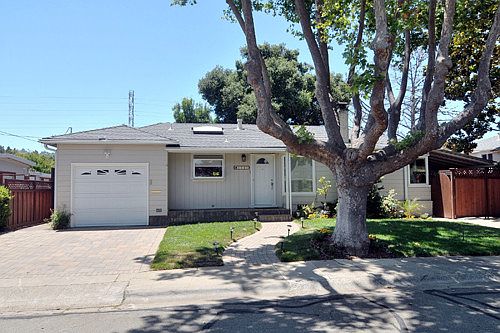 1st image of 114 Loma Vista Dr