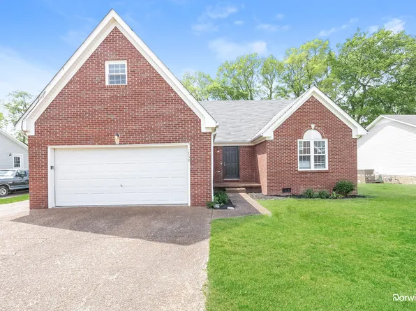 1750 University Dr, Columbia, TN 38401