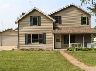 327 E Park Ave, Berlin, WI 54923