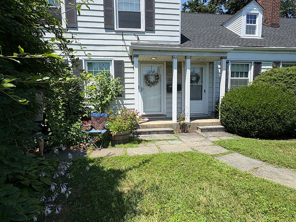 Private front entrance with parking for 2 vehicles