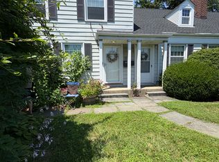 31 Lee Ct #31, New Rochelle, NY 10805