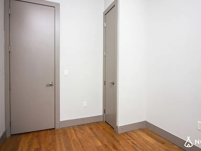 1873 Menahan St #2B — Photo 11