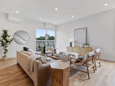 4330 Dickason Ave #201, Dallas, TX, 75219