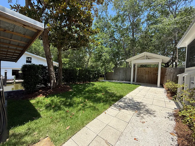37 Bayou Rd — Photo 17