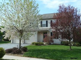 455 Sterling Dr, Red Lion, PA 17356