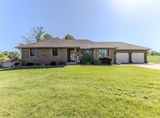 200 La Cross St, Lebanon, MO 65536