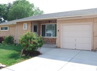 5 Macarthur Rd, Pueblo, CO 81001