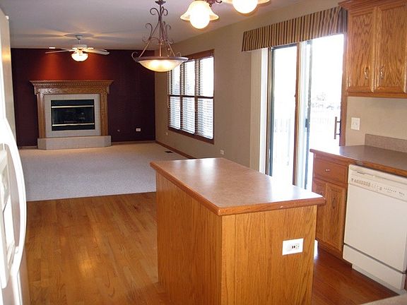 4th image of 25234 Blakely Dr