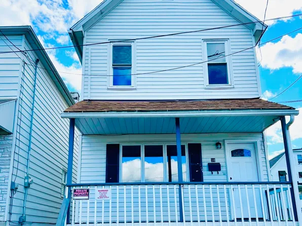 38 Bell Ln, Wilkes Barre, PA 18702