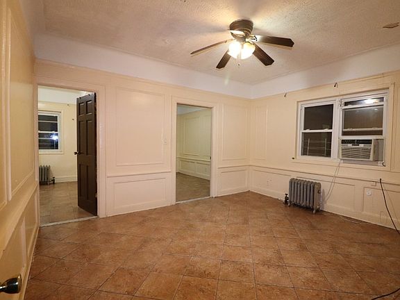 4th image of 8733 16th Ave #1