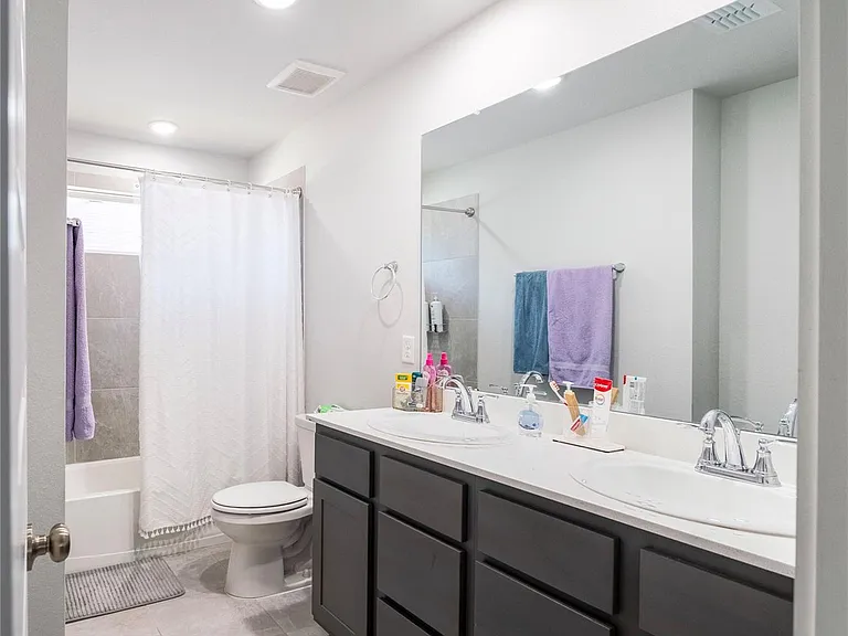 21802 Blue Daisy Ct — Photo 30