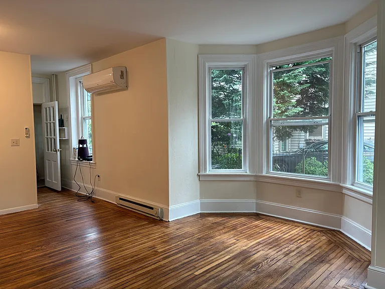 47 Clinton St #1A — Photo 6