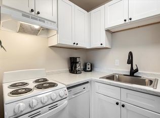 96 East Apartments, Janesville, WI 53545