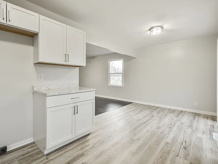 1414 N Priscilla Ave — Photo 15