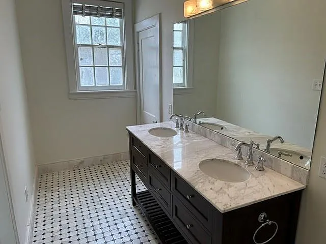 717 Pine St #717 — Photo 18
