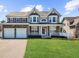 121 Freedom Hills Dr, Barnegat, NJ 08005