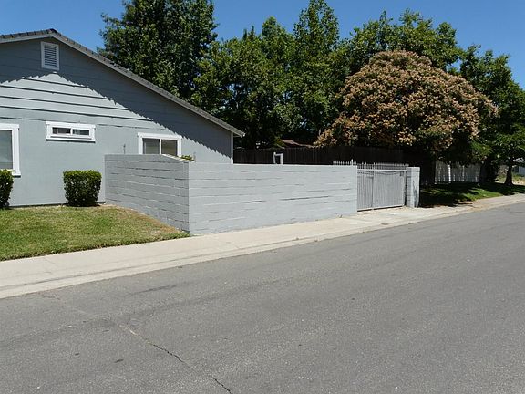 4th image of 4737 Tanager Way